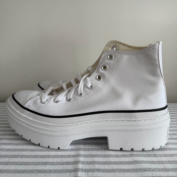 Converse NEW Women's Chuck Taylor All Star Lugged Platform Hi Top Shoe Size 10 - Picture 4 of 10